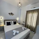 Meltemi Apartment *