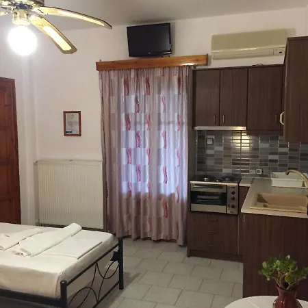 Apartment Meltemi *
