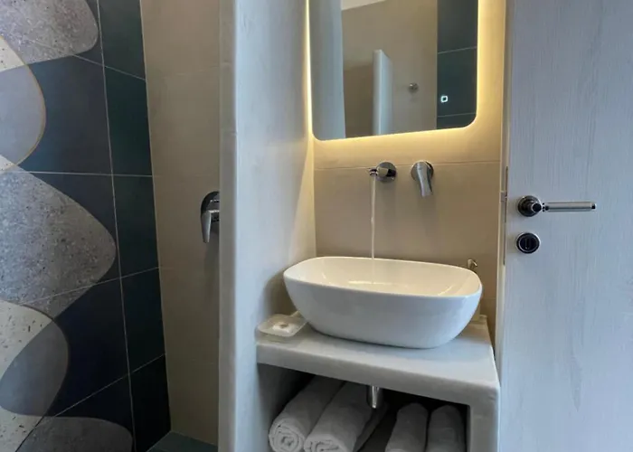 Meltemi * קאמארי